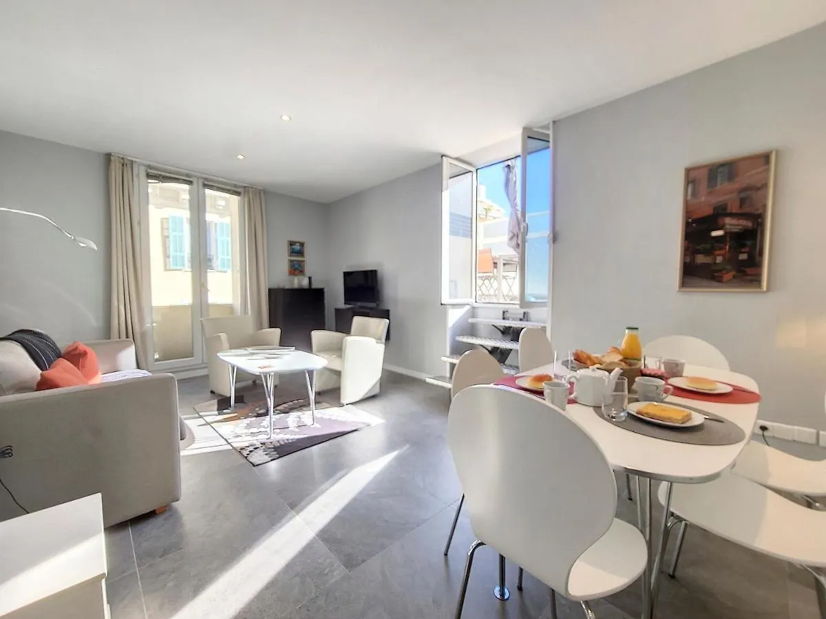 Apartment Nestor&Jeeves - Alphonse Karr Terrasse - Hyper Center - Close Sea - Chic Street Nice